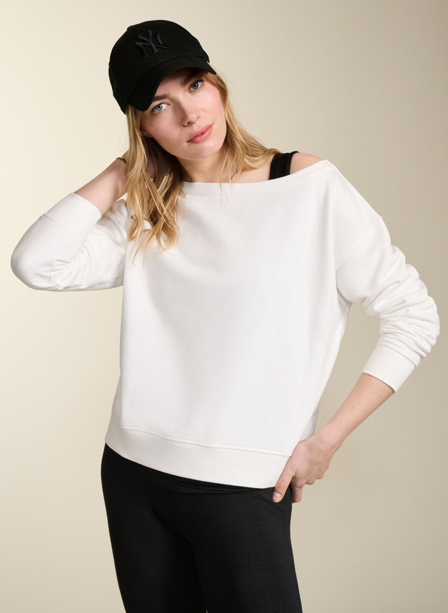 Sierra Organic Cotton & Kapok Sweatshirt - Soft White Baukjen