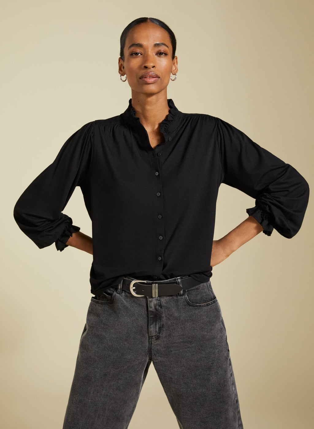 Sima Frill Detail Blouse - Caviar Black Baukjen