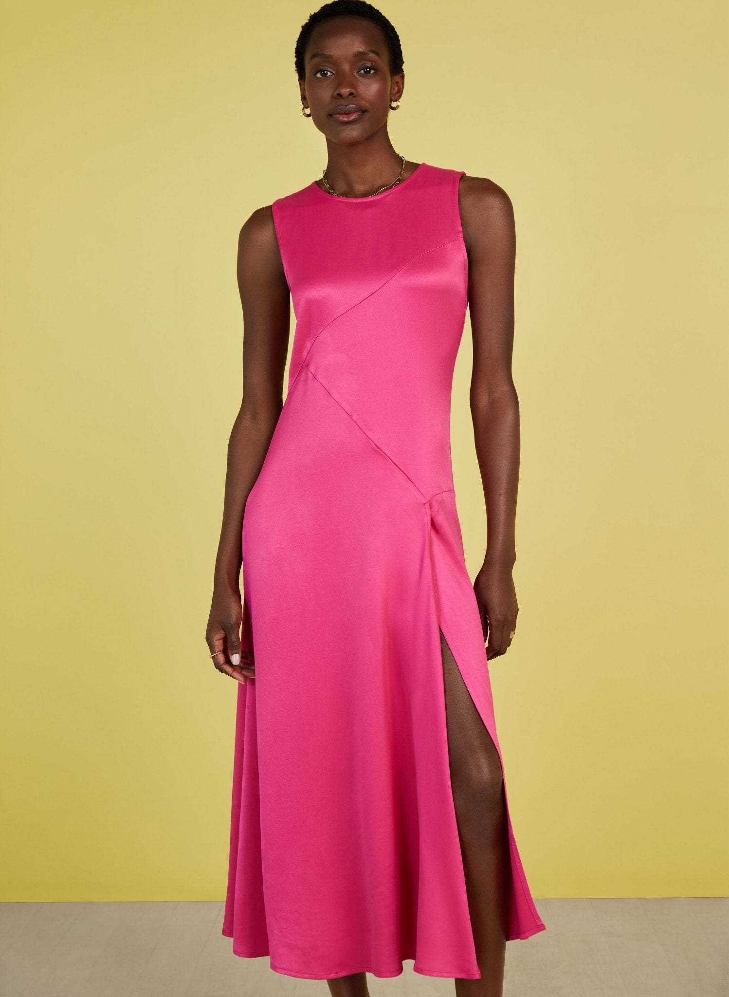 Soleil Ecojilin Dress - Hyper Pink Baukjen