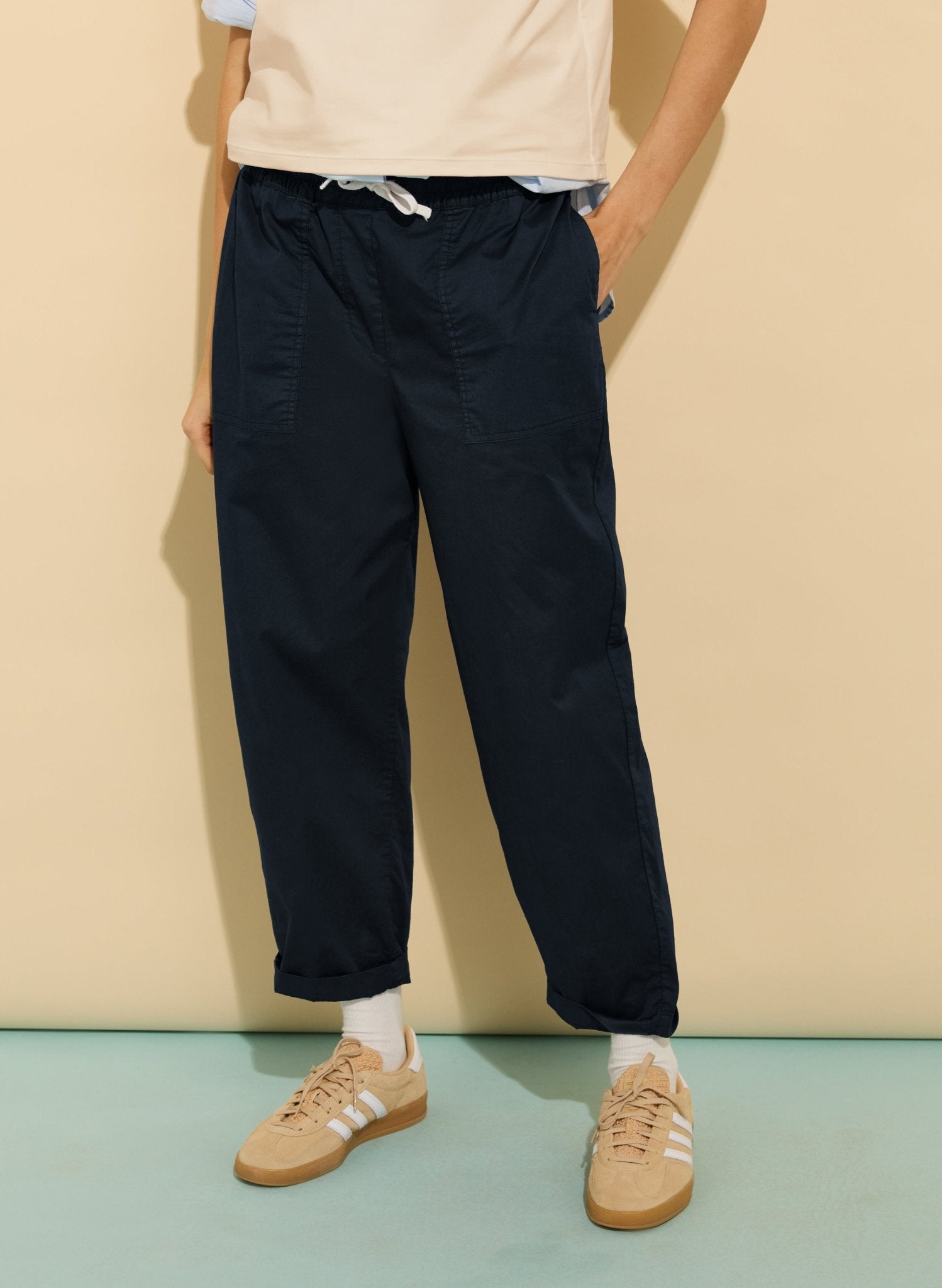 Sophy Organic Cotton Jogger Trousers - Deep Indigo Baukjen