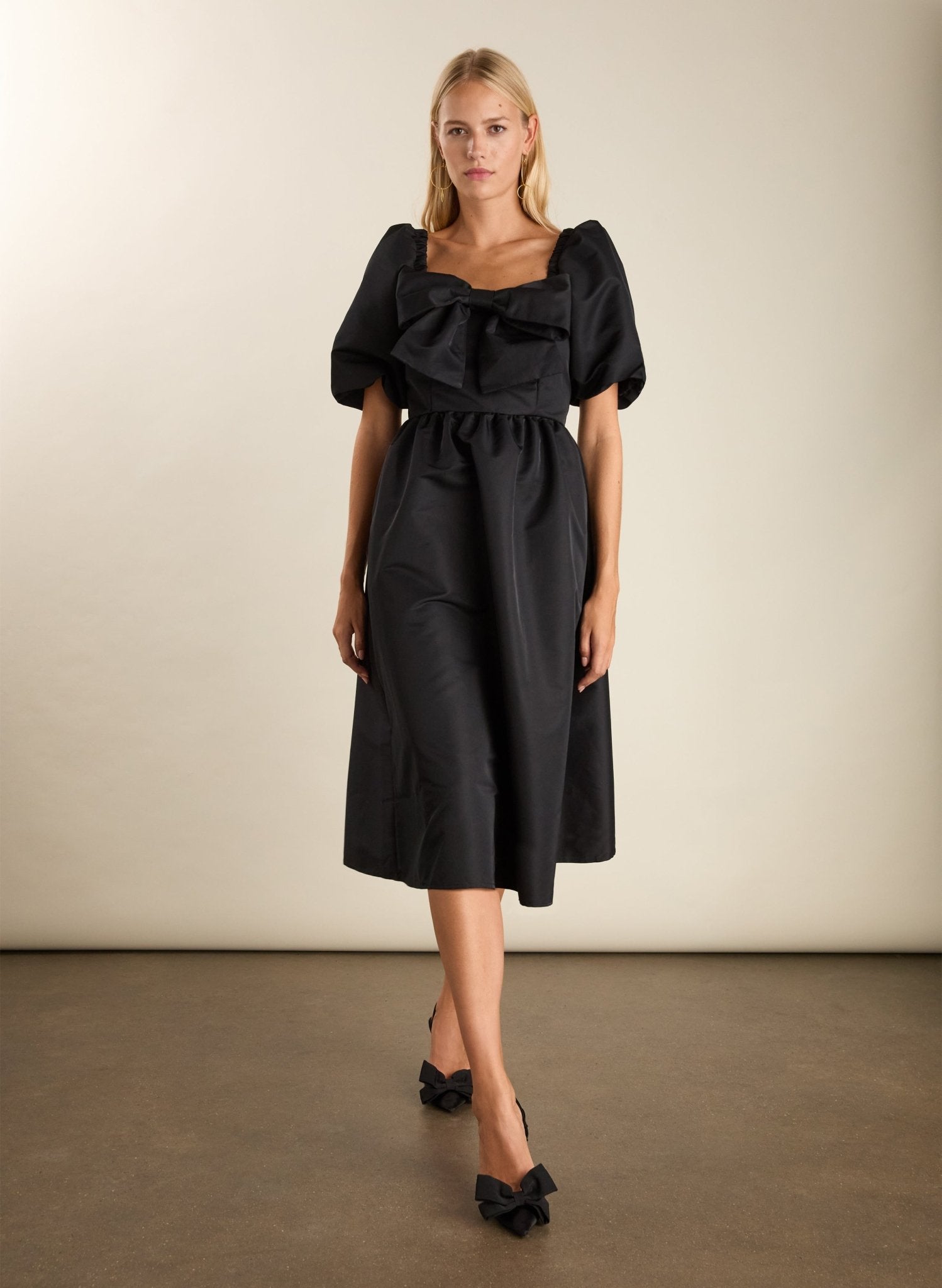 Star Bow Detail Midi Dress - Caviar Black Baukjen