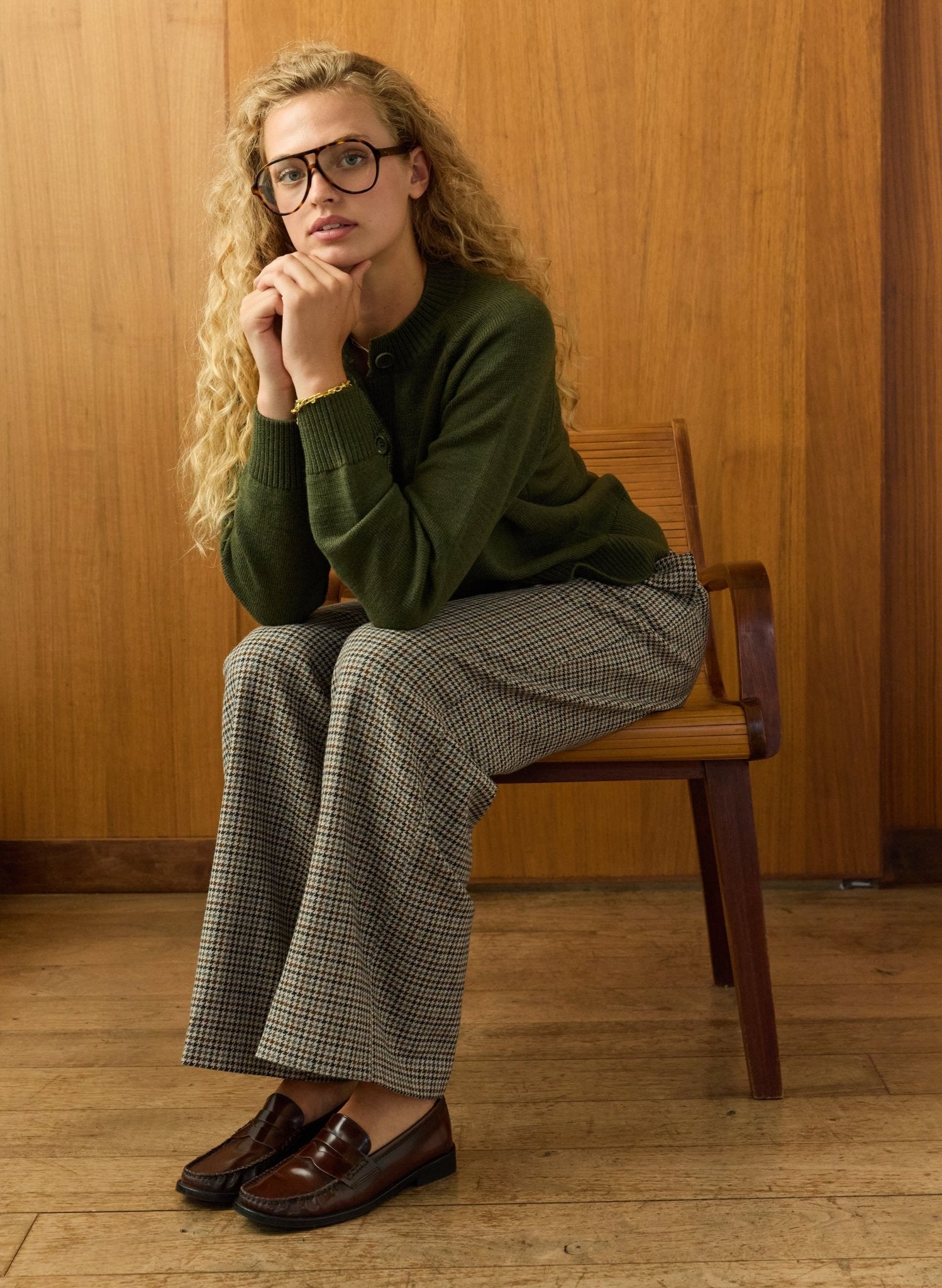 Suna Wool Blend Crew Neck Cardigan - Dark Olive Baukjen