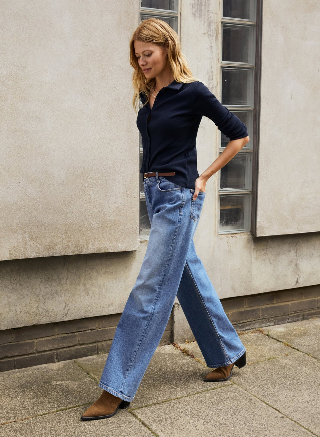 Susan Organic Cotton Button Down Top - Classic Navy Baukjen