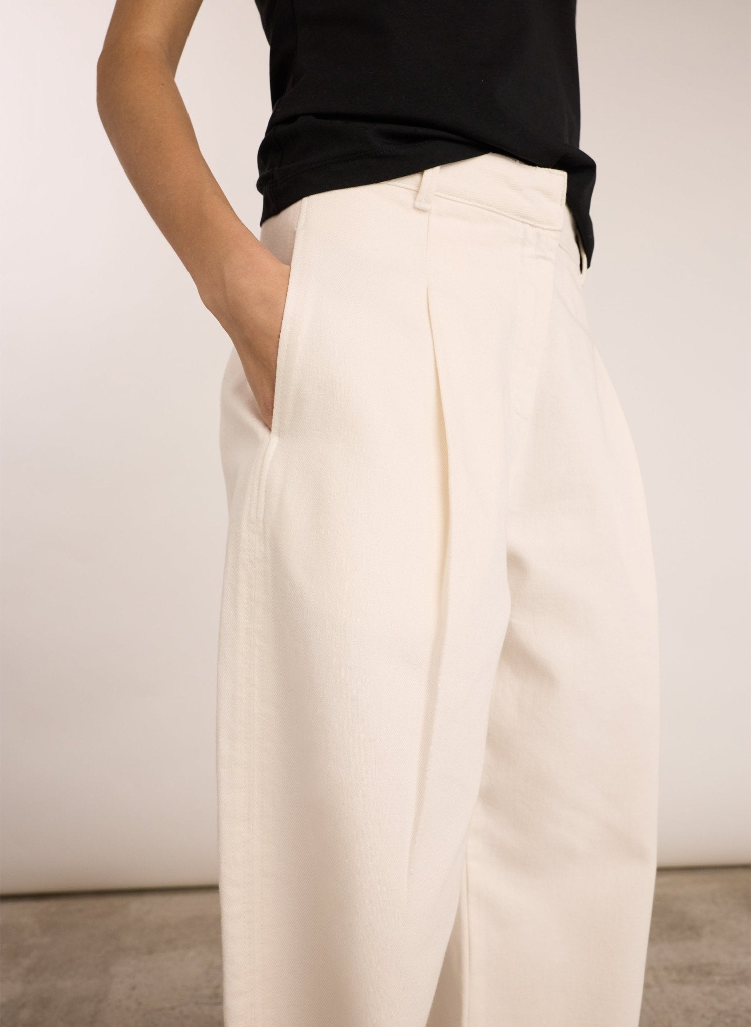 Teresa Organic Cotton Wide Leg Trousers - Soft White Baukjen