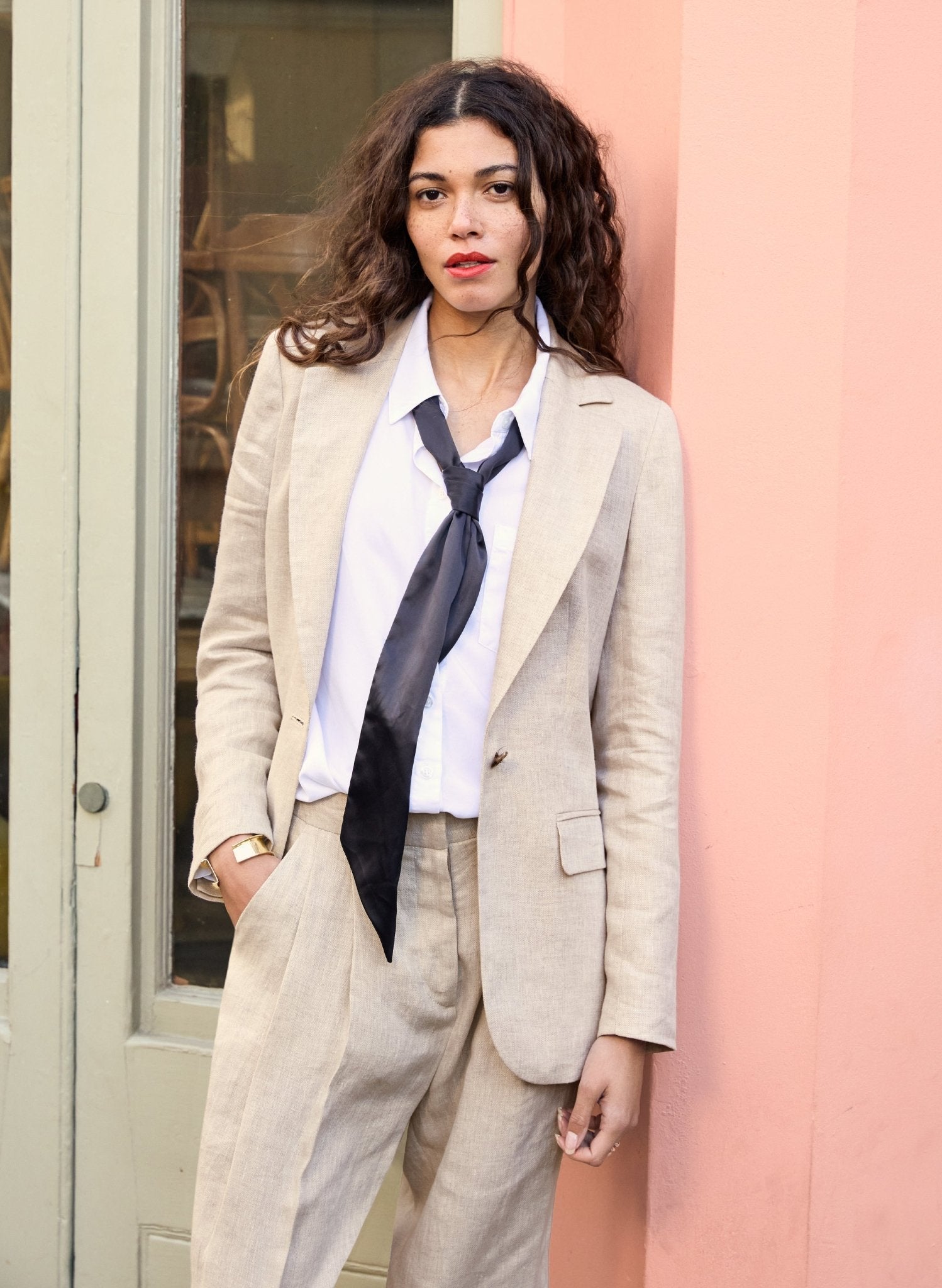 Tracy Linen Blazer - Neutral Baukjen