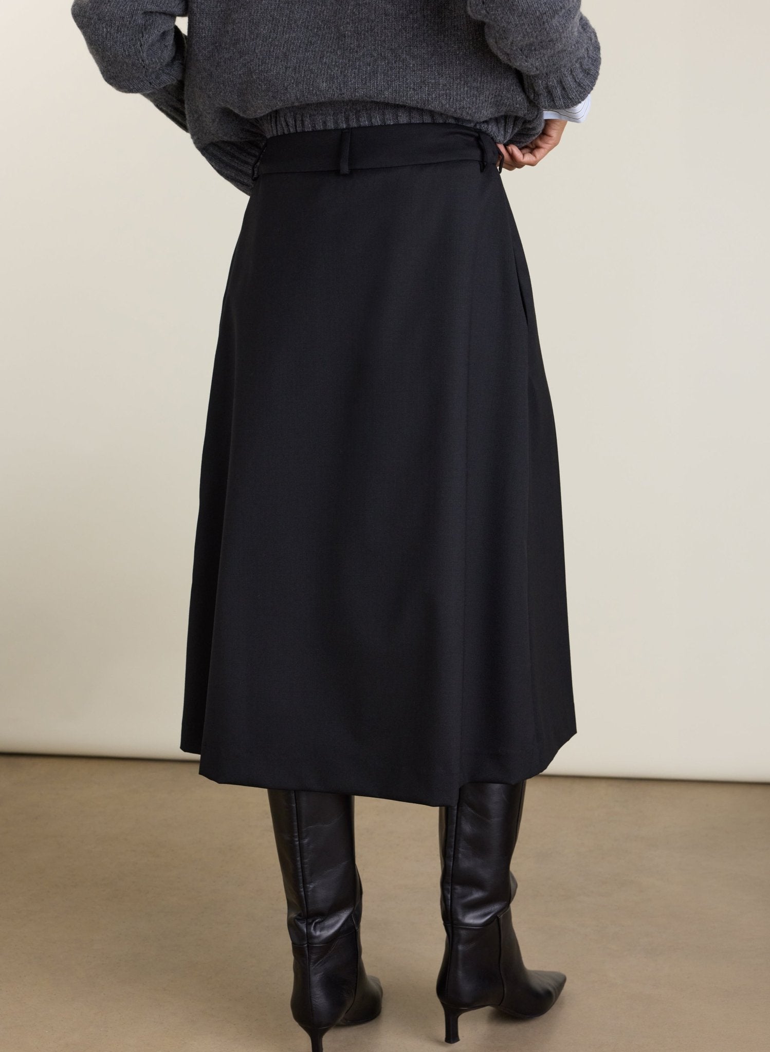 Vicky Pleated Wrap Skirt - Black Baukjen
