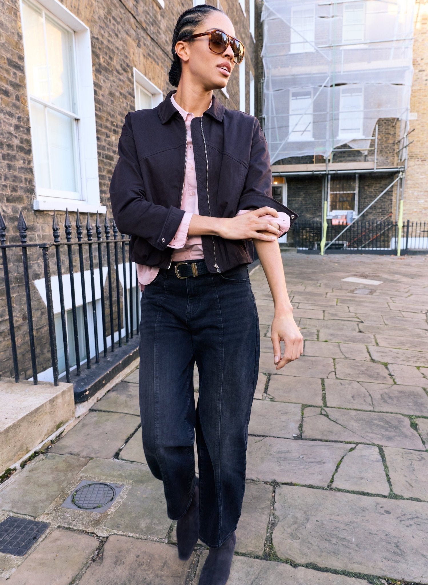 Wyatt Organic Cotton Stretch Denim Barrel Jeans - Washed Black Baukjen