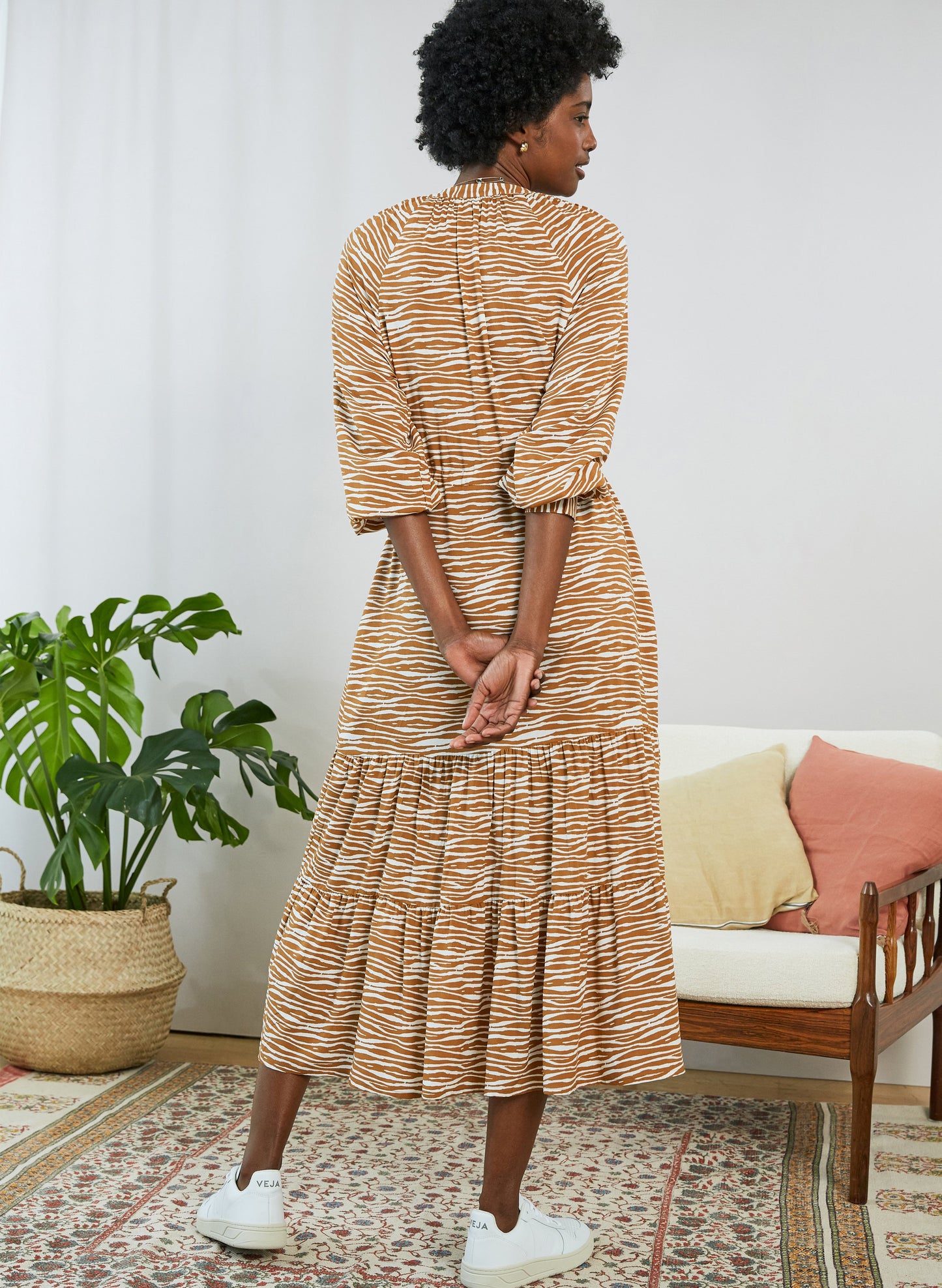 Miriam Dress with LENZING™ ECOVERO™ to Rent