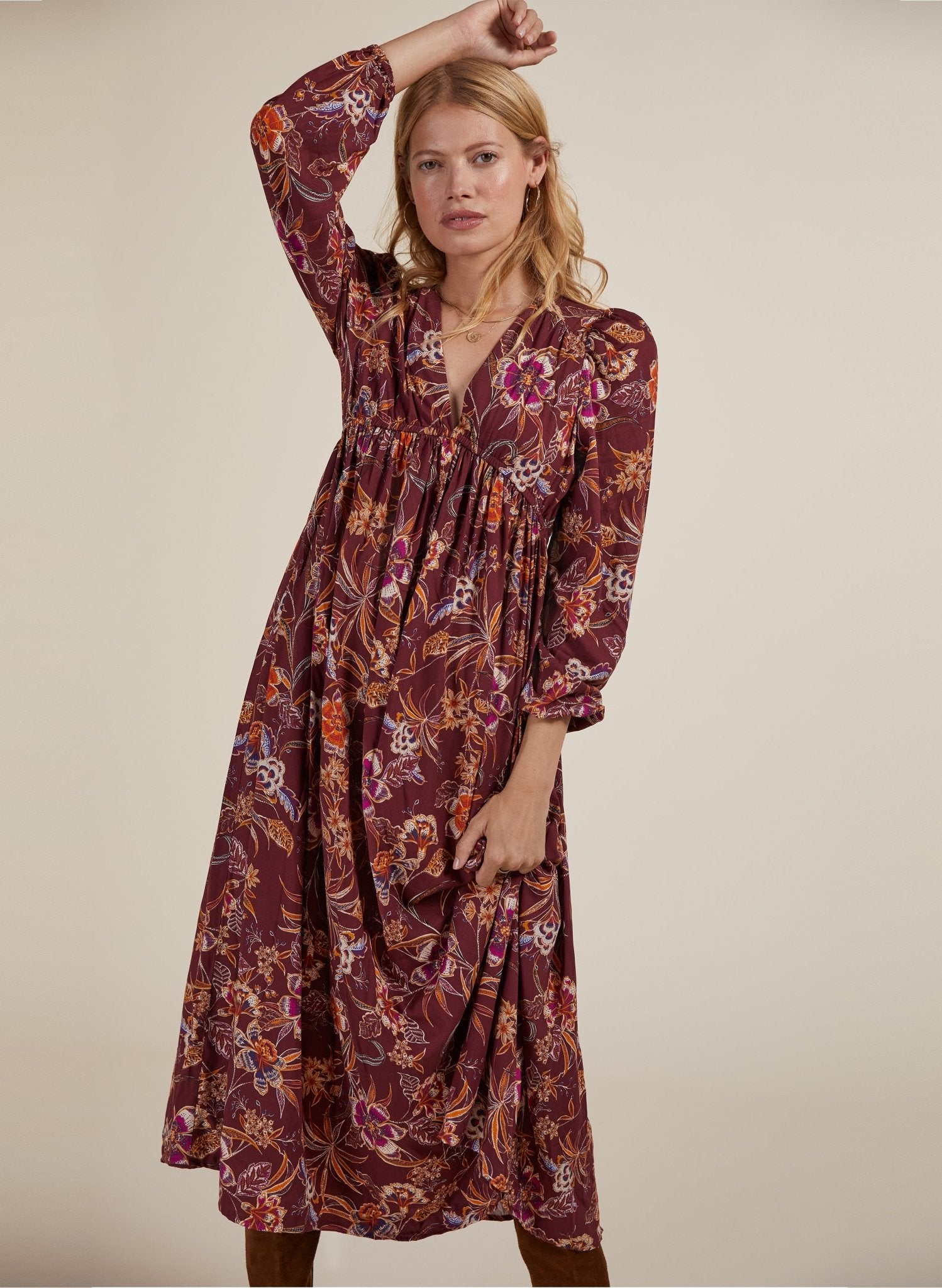 Gwyneth Dress with Lenzing™ Ecovero™ - Garnet Woodland Baukjen